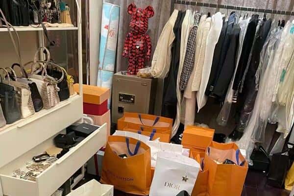 阿坝州回收一线品牌衣服